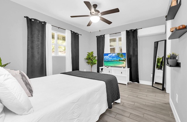 Modern Cuartito by Winter Park