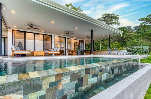 Modern Luxury with Expansive Ocean View and Covered Patio -Private Waterfall!