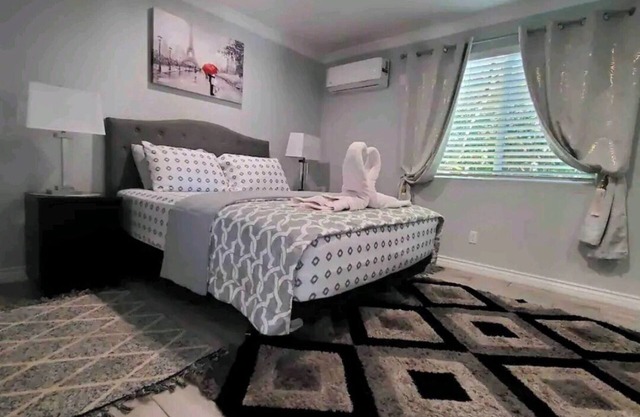 Modern Residence in Torrance 15 mins from LAX