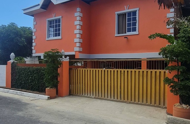 Modern studio apartment which caters to your every need
