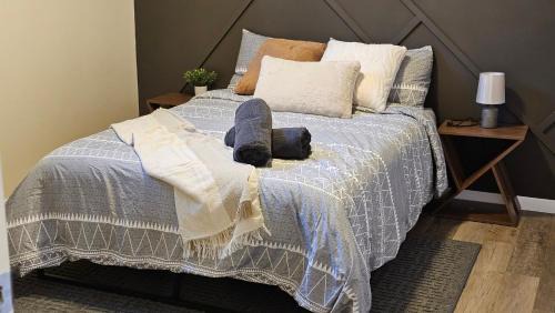 Modern Suite - Separate Entry - Self Check-In