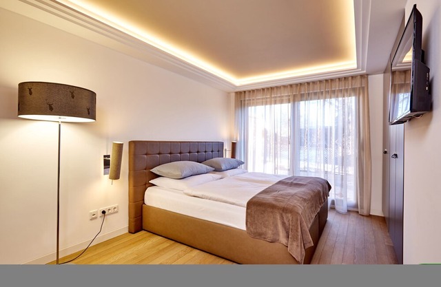MODERN with FLAIR of the TRADITION -100sqm EG + UG- opt. 4 pers. - Terrace u. garden