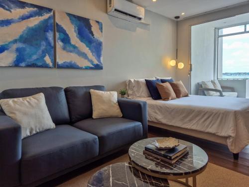 Moderna suite con balcón a pasos de la playa