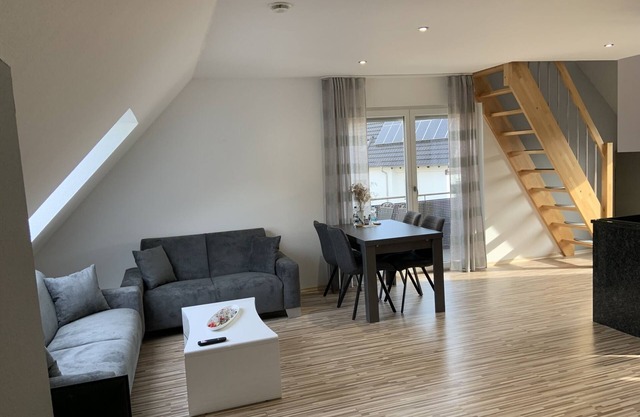Moderne Maissonetten Ferienwohnung mit Eigenem Balkon
