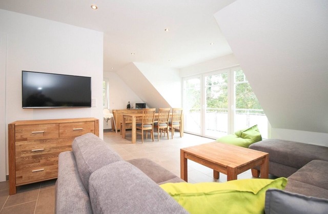 Moderne Obergeschosswohnung für 6 Personen + Baby in Norddeich