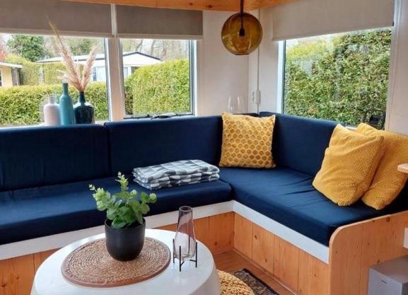 Moderne stacaravan, de Kajuit 442 vakantiepark Bergumermeer