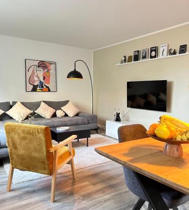 Modernes Designer-Apartment für 7 Gäste - 80qm in zentraler Lage, Self-Check-In