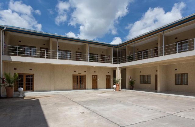 Mokorro Hotel