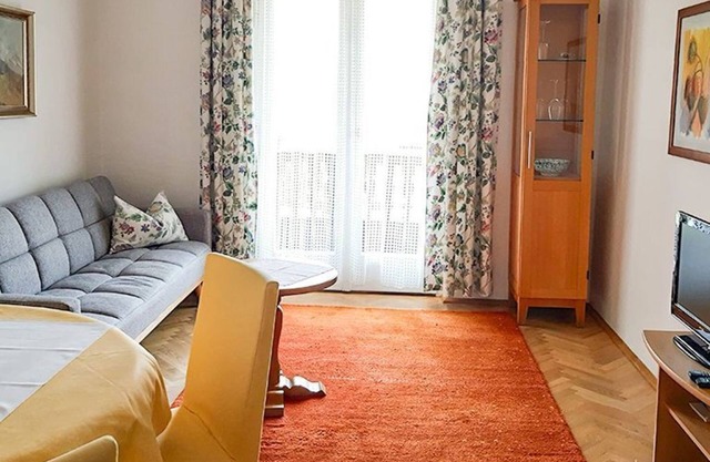 Mondseeblick - Balcony - House GUEST BUILDER (Fam. STALL INGER)