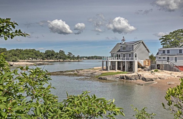 Money Island Home with Deck, Kayak and Paddleboards!