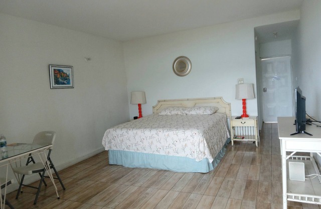 Montego Bay City Studio