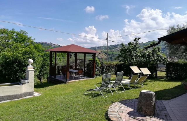 Monteverde Adult Rural Relaxation. Rural vacation home. Genuine vacation!