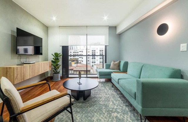 Montevideo 2BR by Geko