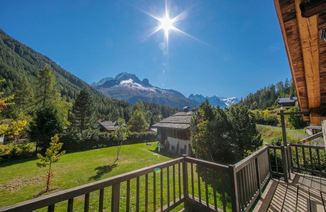 Montroc Apartment Sleeps 6