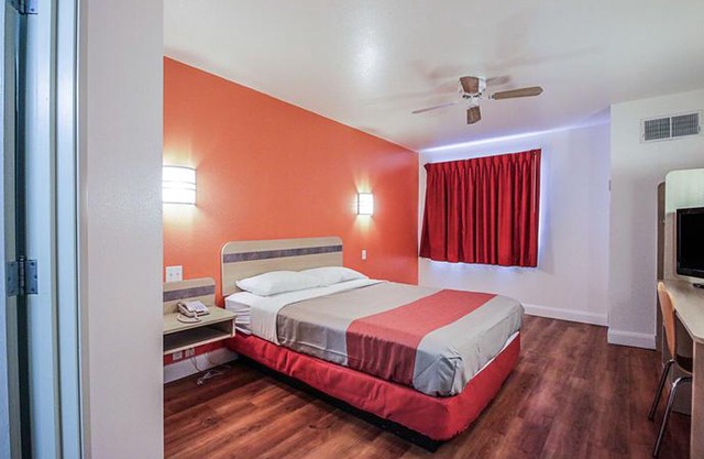 Motel 6 Nephi