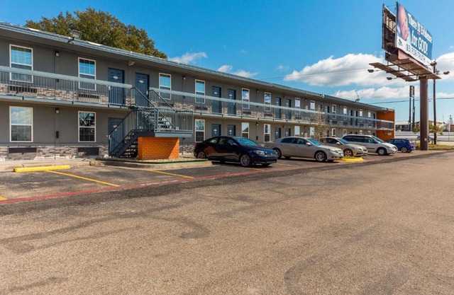 Motel 6-Temple, TX