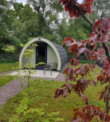 Mount Hillary Holiday Pods
