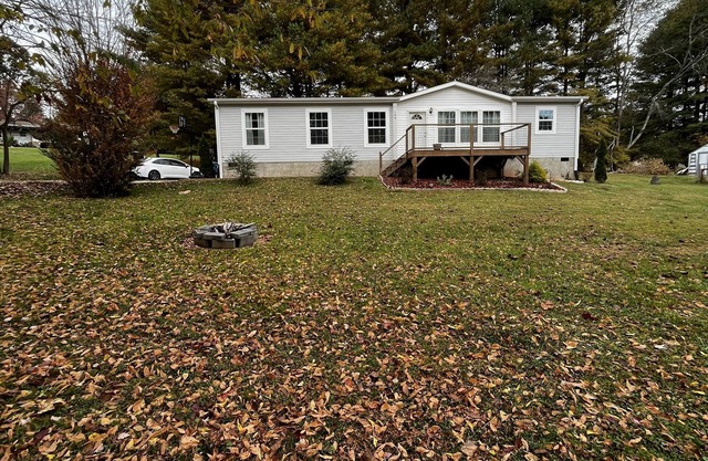 Mountain getaway minutes from Asheville, Waynesville and the Blue Ridge Parkway!