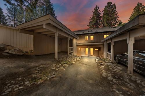 Mountain Shadows Chalet Tahoe Fun Awaits