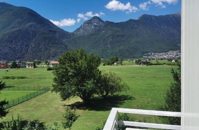 Mountain View House