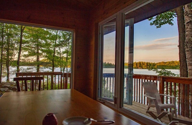 Muskoka Hideaway on Lake Of Bays