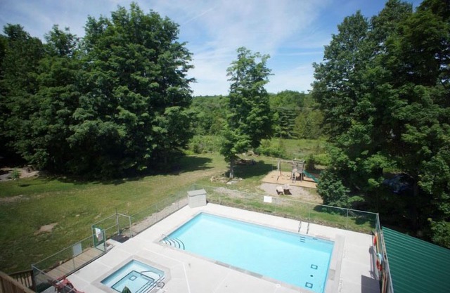 Myers Cave Resort