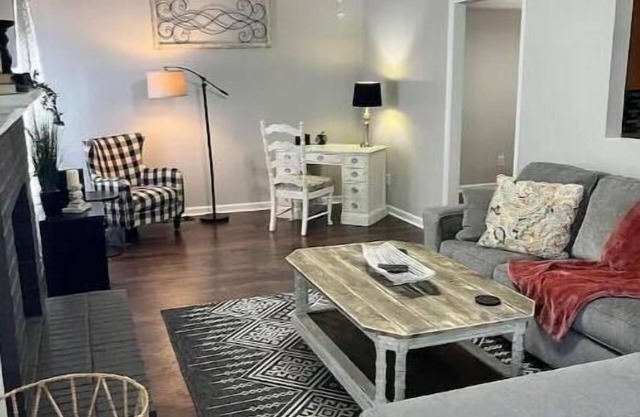 N. Knoxville Long Term Quiet Corp Rental