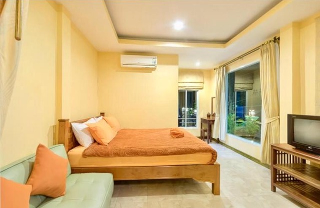 Naengnoi resort kohlarn