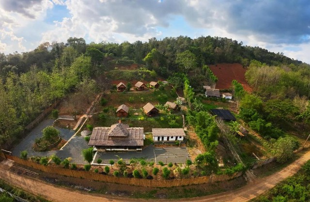 Naga Lodge