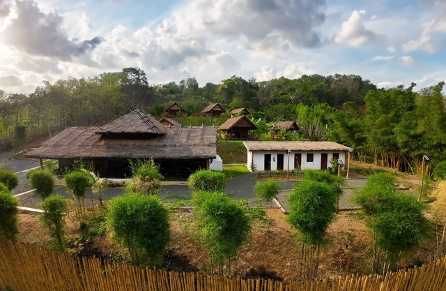 Naga Lodge