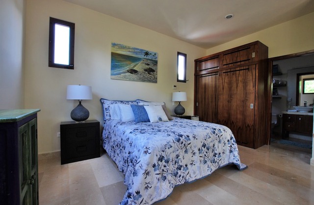 "Nahil 12" Garden View Studio Condo With Beautiful infinity Pool On the Beach