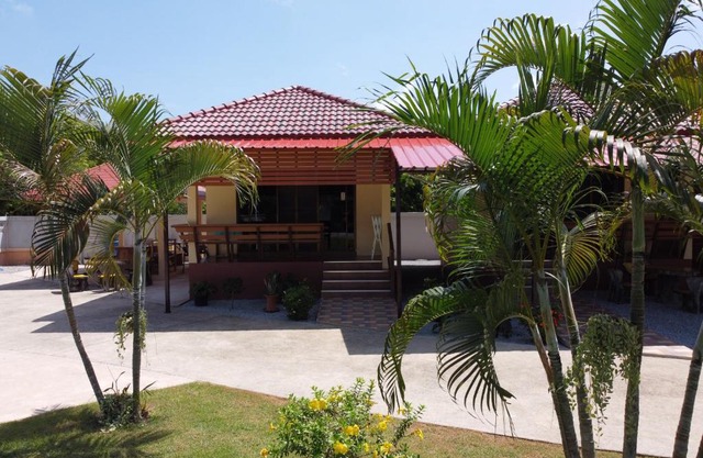 Naluemon Village Fh 