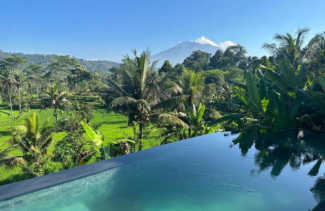 Nana Suites Villa