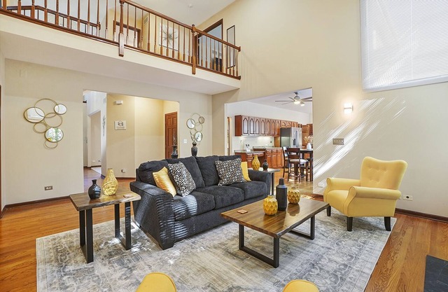 Naperville FHS Rental - Harmony Ct