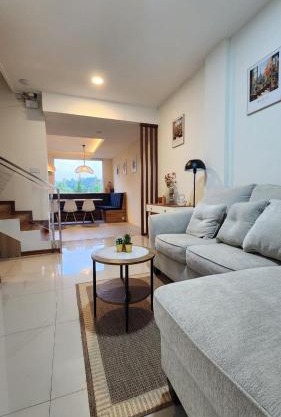 Nature & city view villa Bandung near Dago hotspot