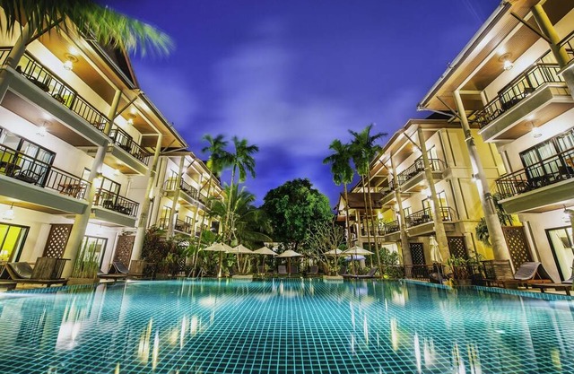 Navatara Phuket Resort - SHA Extra Plus