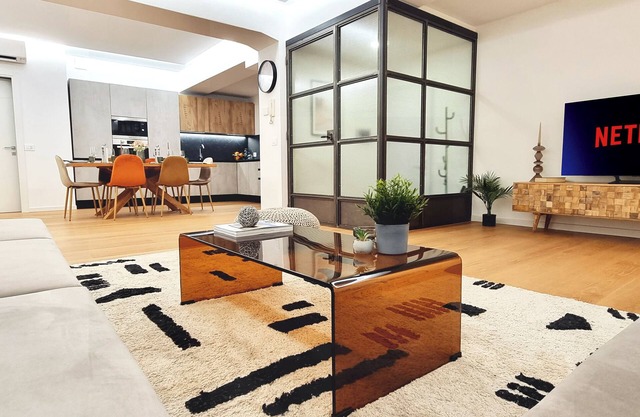Near CityLife & Thermal Baths – Spacious apartment with 2 baths and XL living