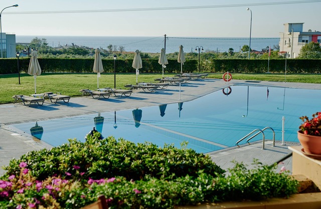 Nefeli Hotel