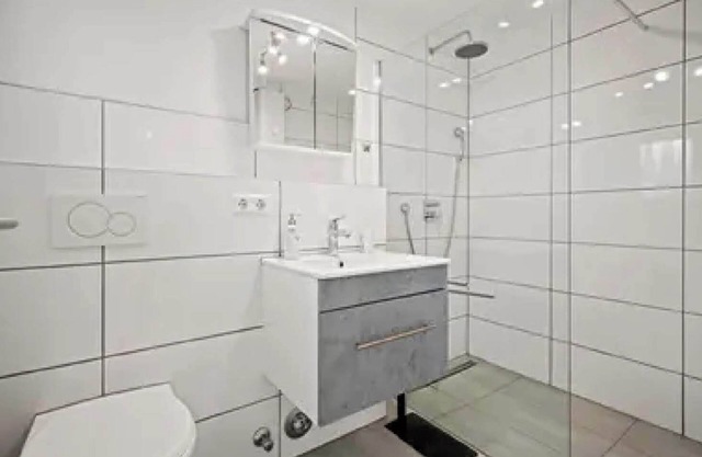 Neue, Helle Wohnung mit Bodenseeblick