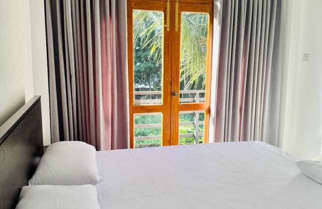 Nevil's Villa - Mirissa