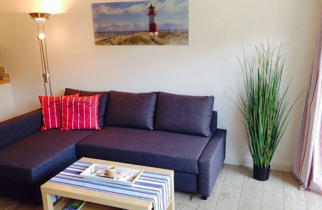 * NEW * 2014 renovated on the sandy beach family lagoon, balcony, free WiFi