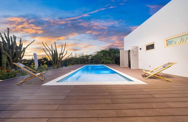 New 4BR Villa 5min to Palm Beach & Ritz | Bocobay