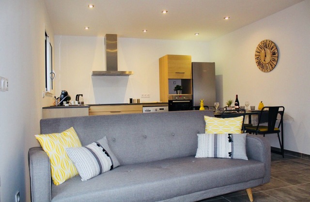 NEW APARTMENT, QUIET, NEAR AJACCIO