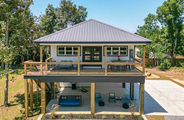New cottage blocks from the beach; pets OK! Firepit! Grill! EV Charger! 65” TV