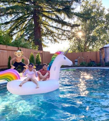 NEW cozy beautiful house with pool and hot tub