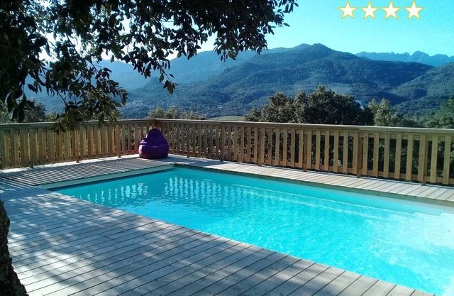 NEW GROUND FLOOR VILLA * CLIM SALTED PRIVATE HEATED POOL & SPA PANORAMIC VIEW