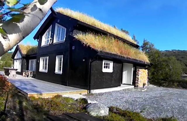 New, high-quality mountain lodge on top of Norway!