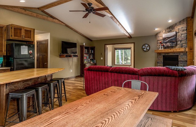 * New home w/ wood fireplace, tucked in peaceful woods centrally located !