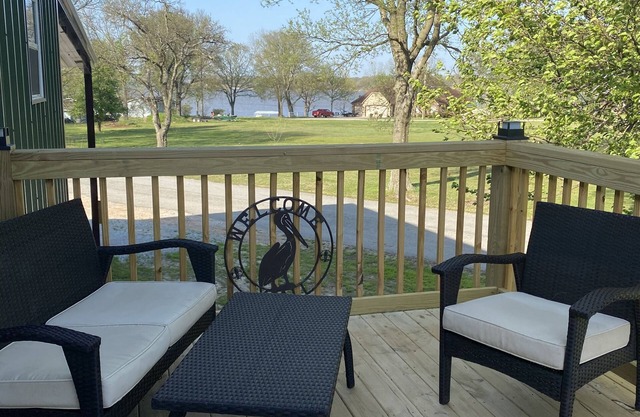 New lake view rental on Wolfcreek with boat ramp and lake access across the road