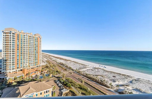 New Listing! 2B Stunning Gulf Front Views P1-1409